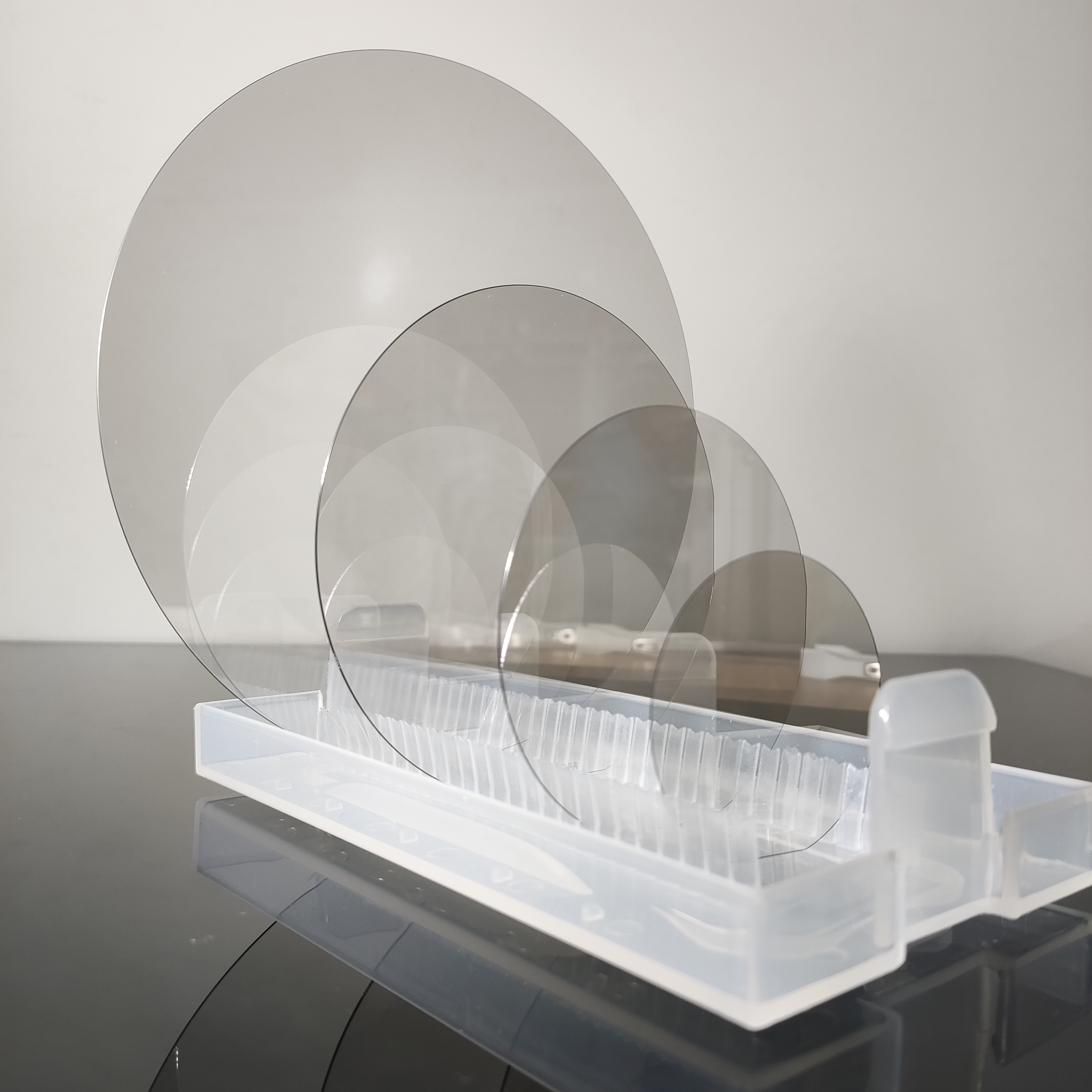 采购4H-半绝缘碳化硅衬底，这6个核心技术参数必看！